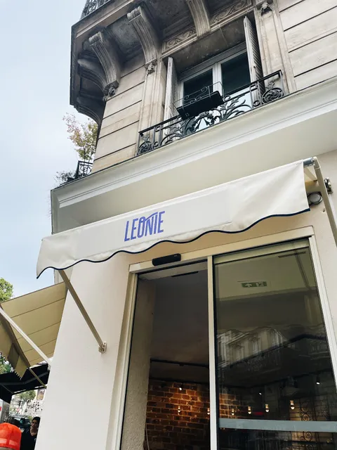 Leonie Bakery