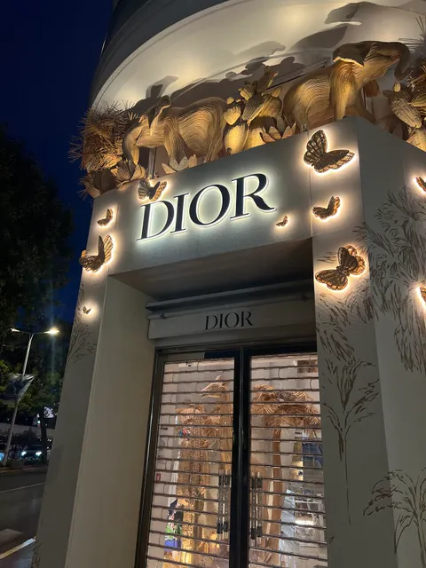 Dior