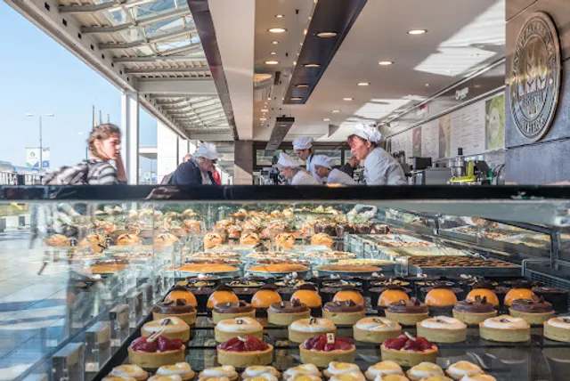 VENETI BAKERY 1948 - AIRPORT