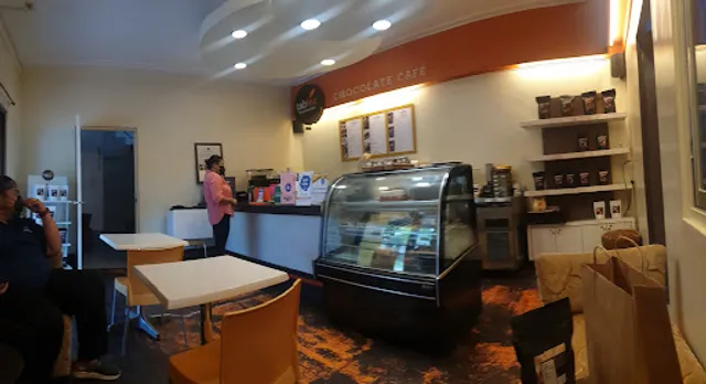 Tablea Chocolate Cafe