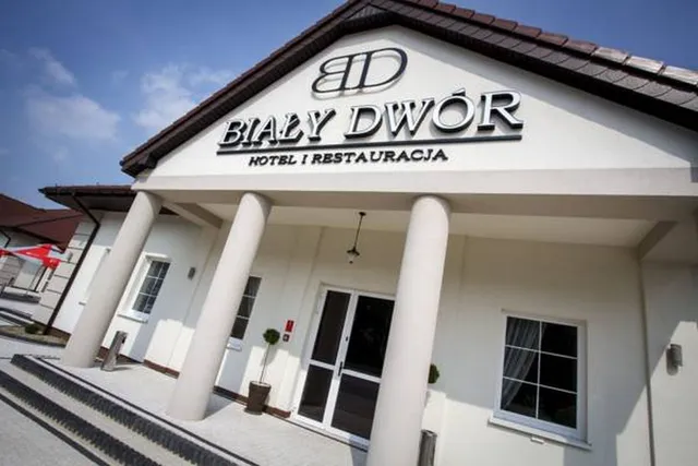 BIAŁY DWÓR Hotel i Restauracja