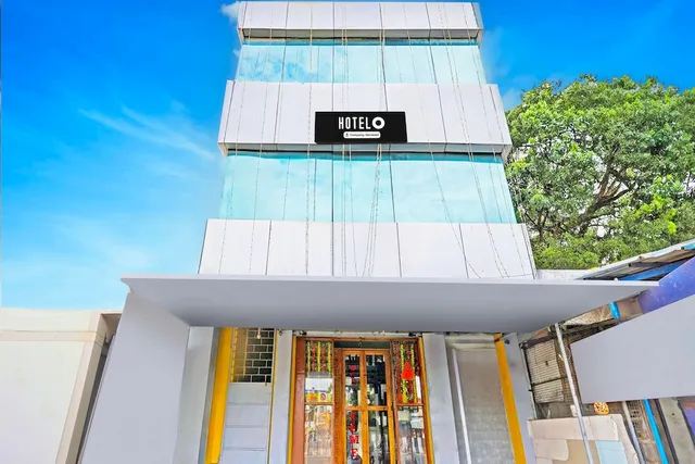 Super Hotel O Thavalakuppam Near Bus Stand