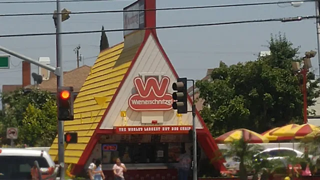 Wienerschnitzel