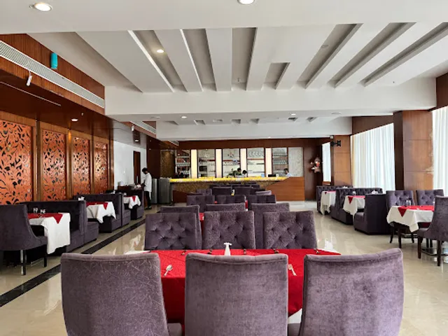 Zykaa Restaurant & Bar