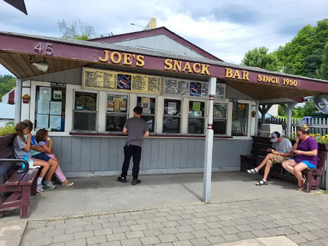 Joe's Snack Bar