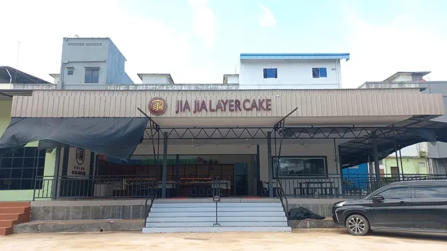 Jia Jia Layer Cake