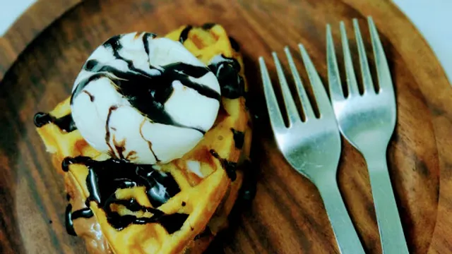 Food/Desert Mohalla Vapi