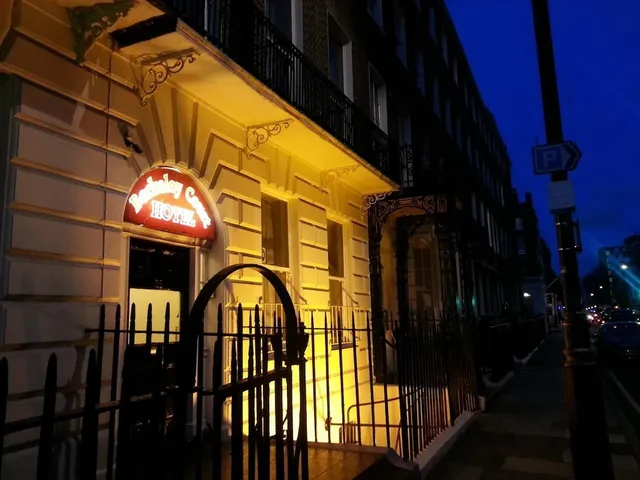 Berkeley Court Hotel