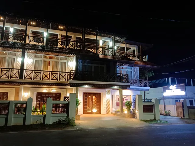 Cherai Beach View Heritage|Sea Pride