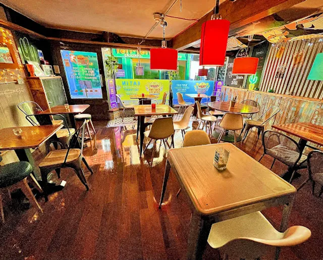 Cantina Carnitas Hitchin