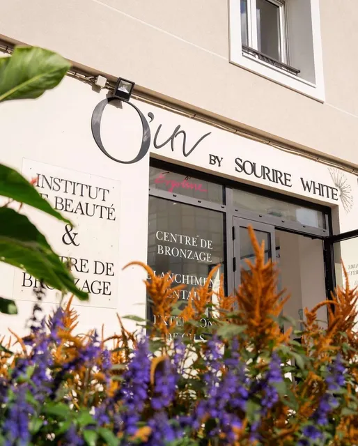 O'uv By Sourire white