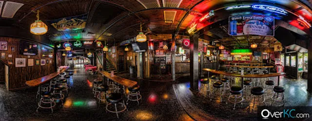 Kelly's Westport Inn