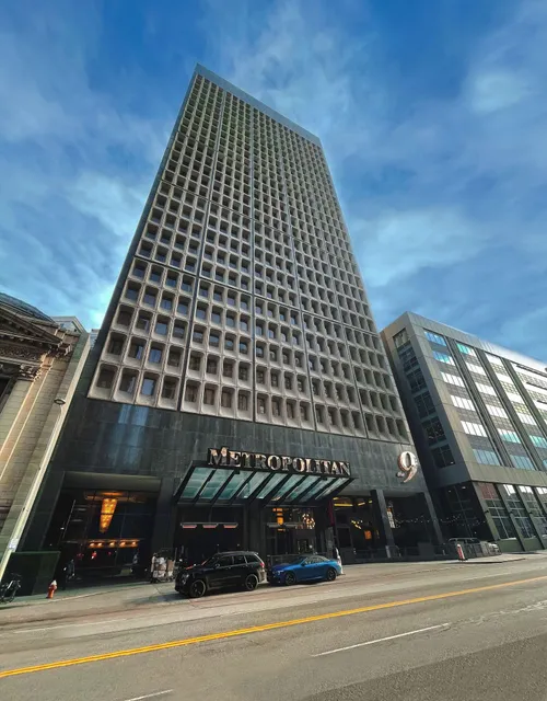 Metropolitan at The 9, Autograph Collection