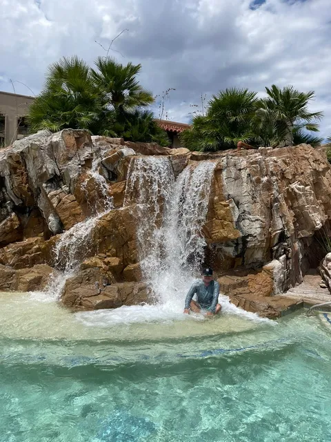 La Paloma Spa & Salon