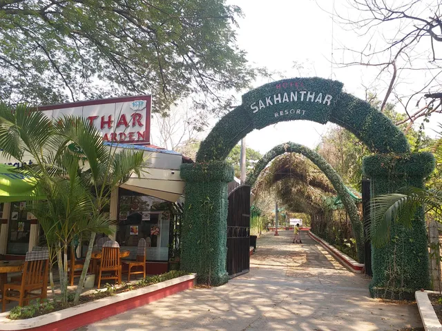 SaKhanThar Hotel