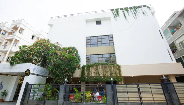 Pearl Suites - A Boutique Hotel