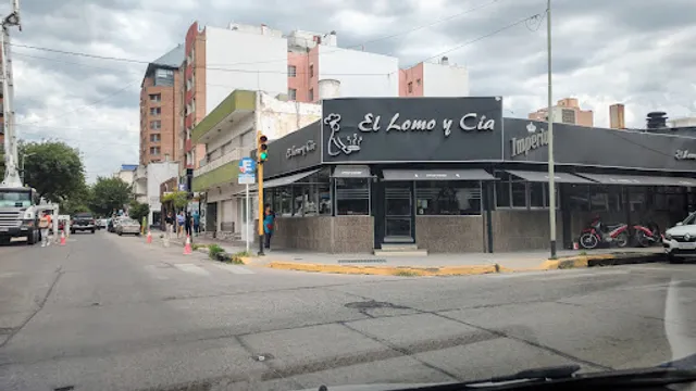 El Lomo & Cía