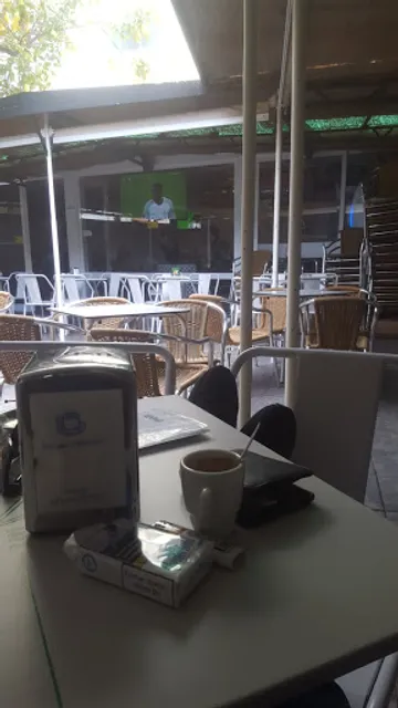 Sports Café Setúbal - Snooker Club