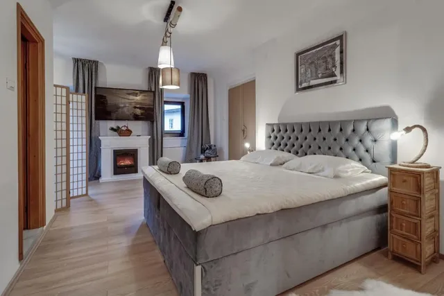 Apartmani & Sobe "ELA"