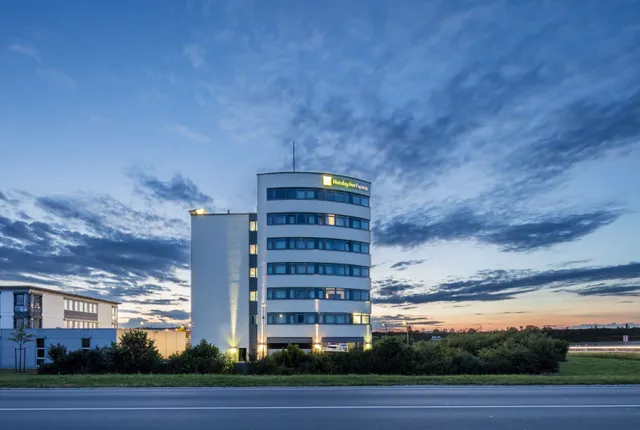 Holiday Inn Express Munich - Messe