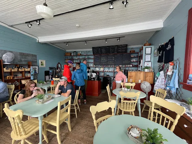 Bicycle Picnics Cafe & Bistro