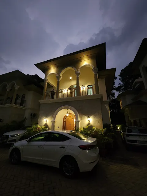 The Cairo Villa by Redrock Villa's