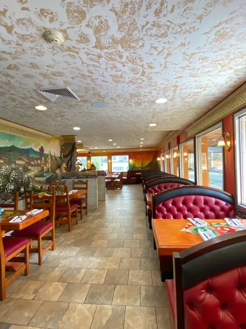 El Azteca Mexican Restaurant