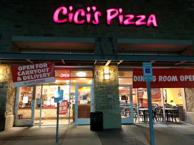 Cicis Pizza