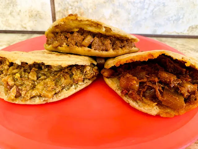 Tacos Y Gorditas "El Chacho"