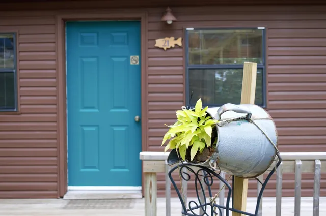 Boondocks Bull Shoals Lake Resort