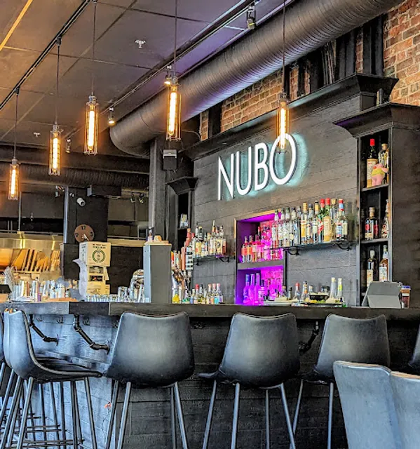 Nubo Kitchen + Bar(Johnson Street Bridge Location)