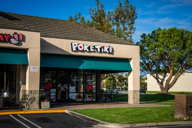 Poke Tiki - Irvine
