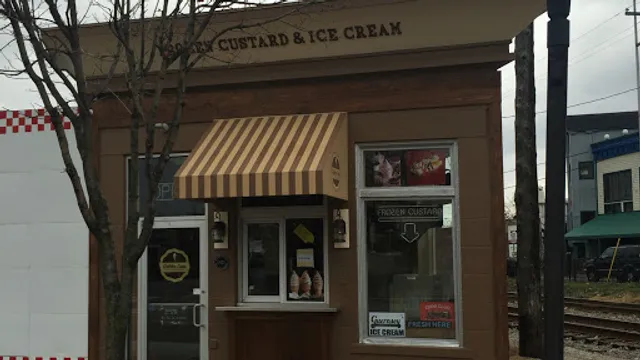 Golden Cone Frozen Custard & Ice Cream - Royal Oak