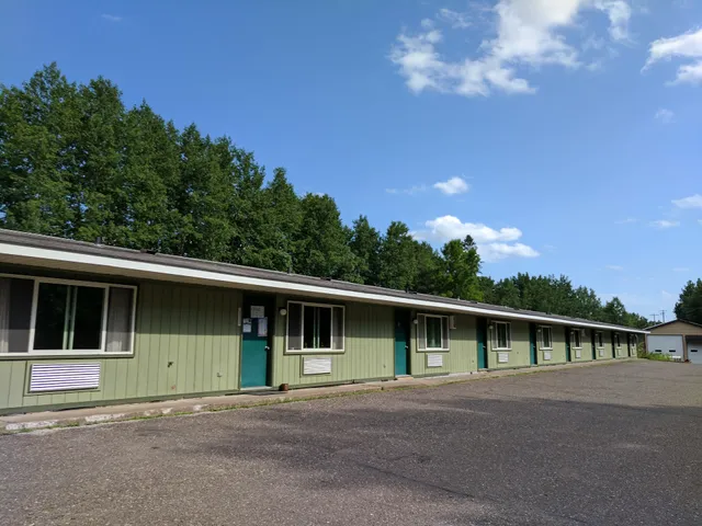 Sturgeon Lake Motel