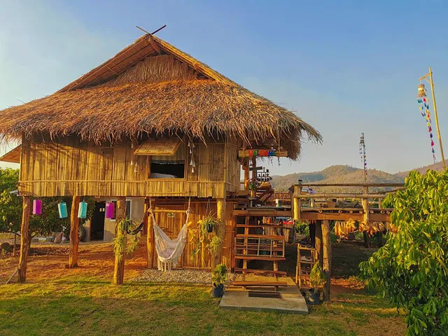 Hug Khao at Mae Chaem