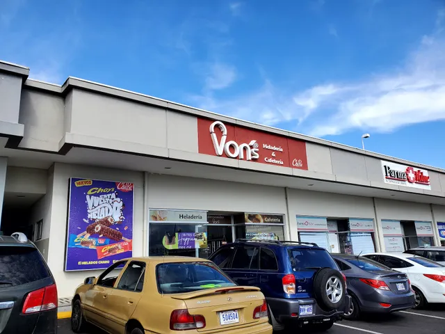 Heladería y Cafetería Von's • Cristo Rey