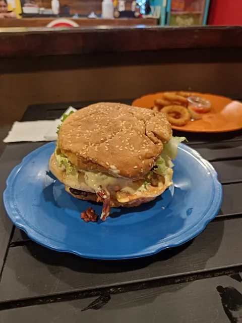 Hamburguesas Jarquín Puerto Viejo
