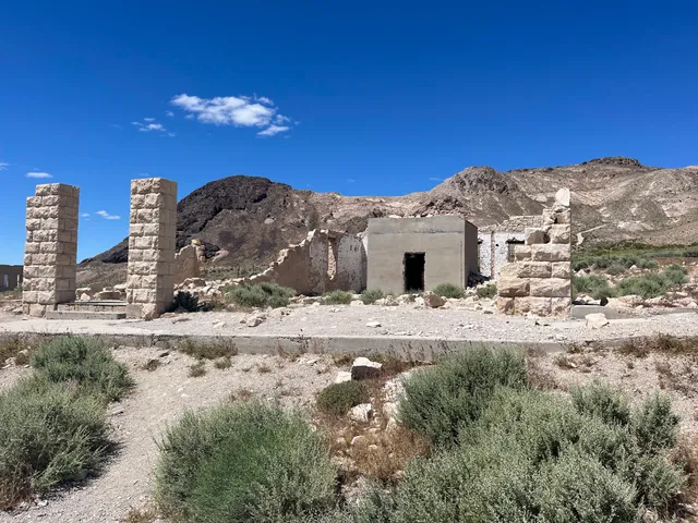 Overbury Building & Bishop Jewelry Store