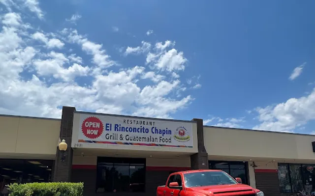 Guatemalan food Rinconcito Chapin