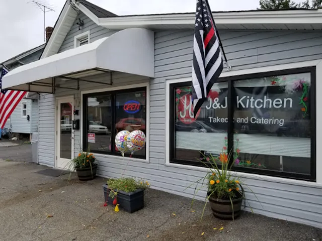 J&J Kitchen
