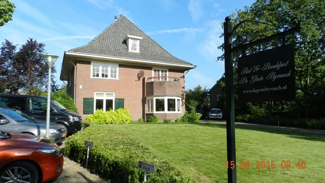 Bed and Breakfast De Grote Byvanck
