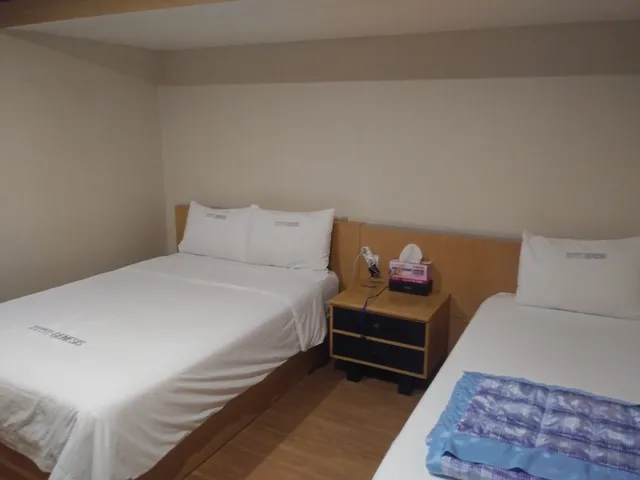 Genesis Business Hotel