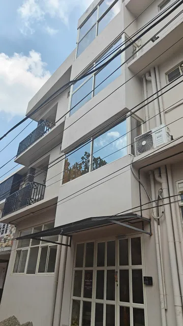 Peaceful Living Solo suites