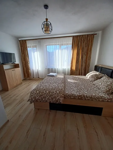 Pensiune lângă Mănăstirea Izbuc