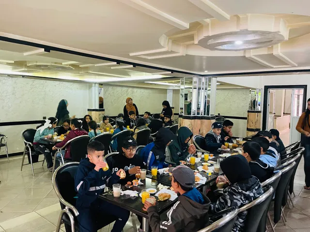 Al Fahd : Café & Restaurant