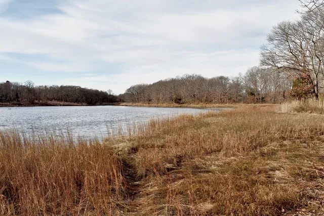 Warwick City Park and Buttonwoods Beach Area Parking