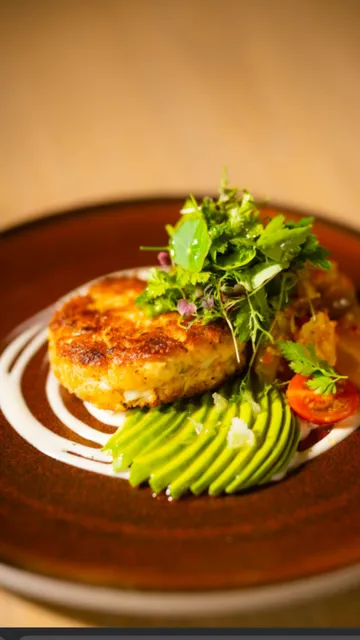 The New Yorker Bar & Grill