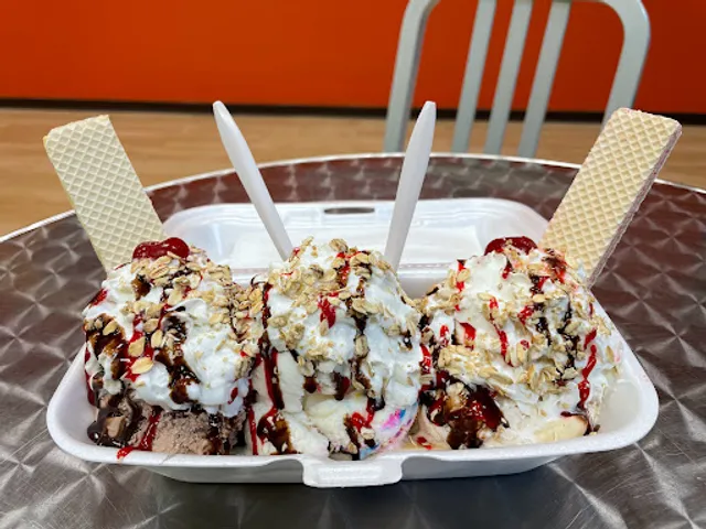 Tropical Ice cream Shop