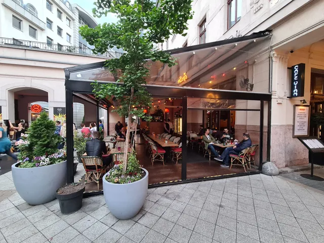 Cafe Vian Gozsdu Udvar