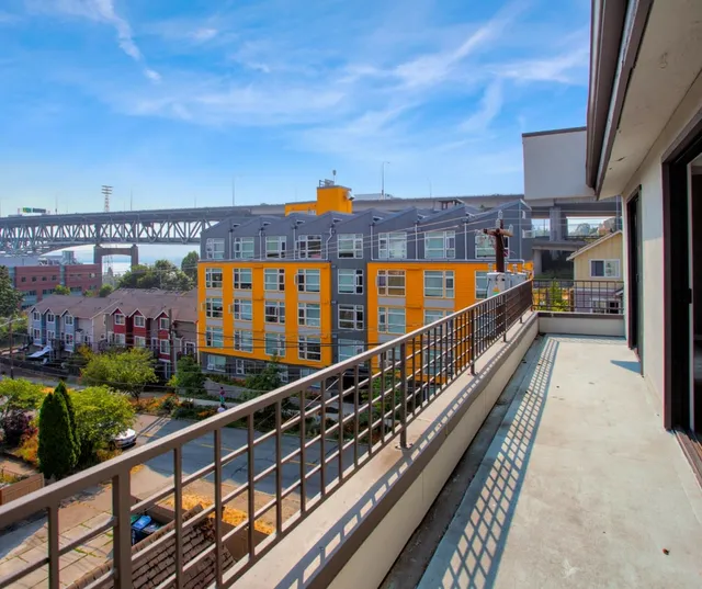 U-District Student Housing Lakeview